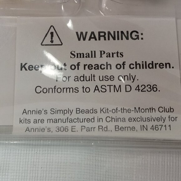 Annie's Simply Beads Kit of the Month Club Queen of the Nile Jewelry DIY Set - Picture 7 of 7